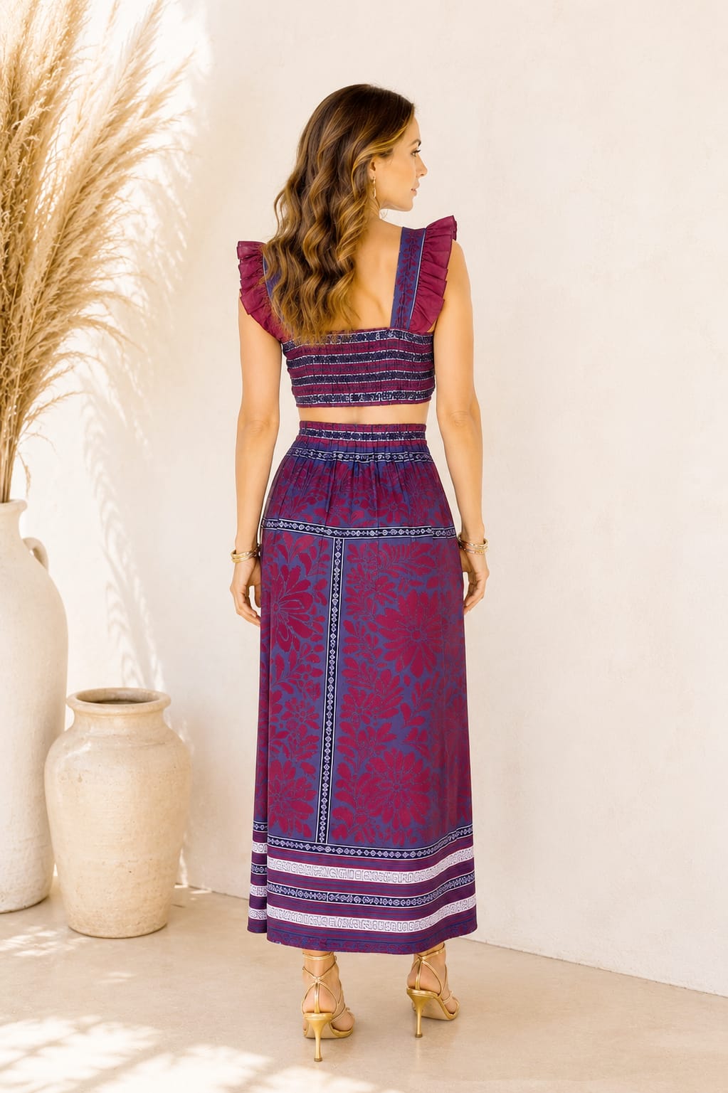 Conjunto Valentina Noir. Berenjena.
