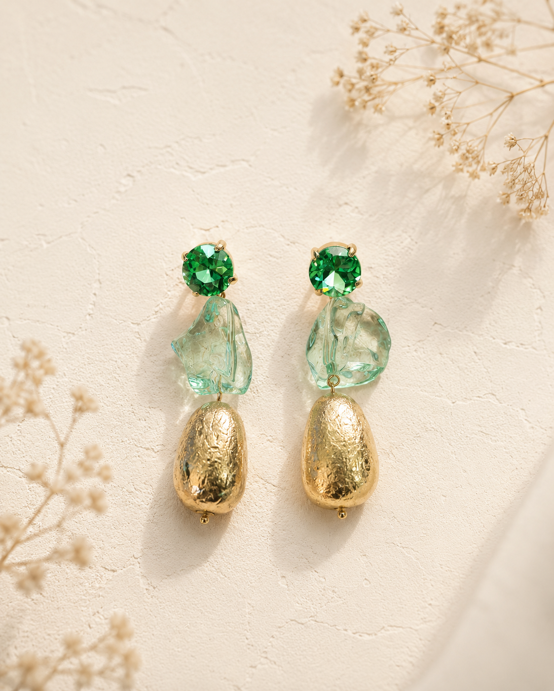 Pendientes Quetzal. Verde Esmeralda, Verde agua y Dorado.