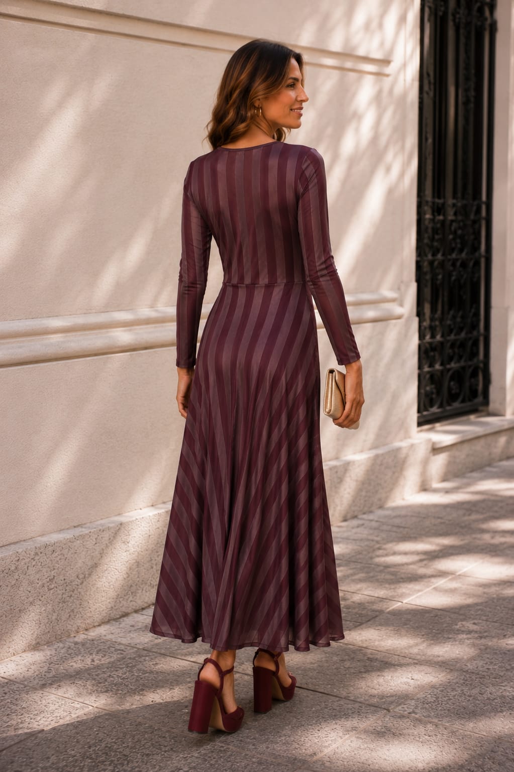Vestido Renata. Berenjena y Marrón.